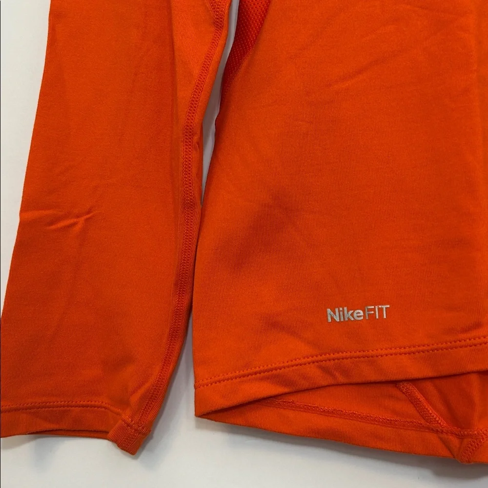Nike Fit Dry Orange Half-Zip Pullover Lightweight Shirt‎ Jacket  Size Small